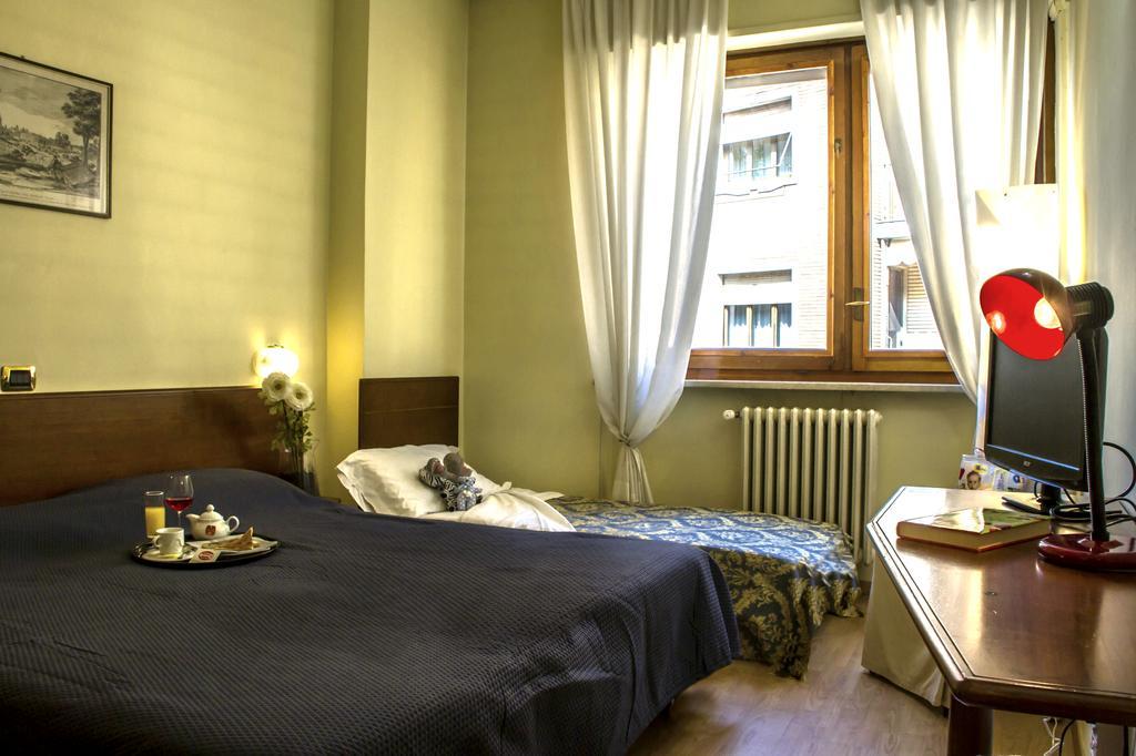 Hotel Domus 3*