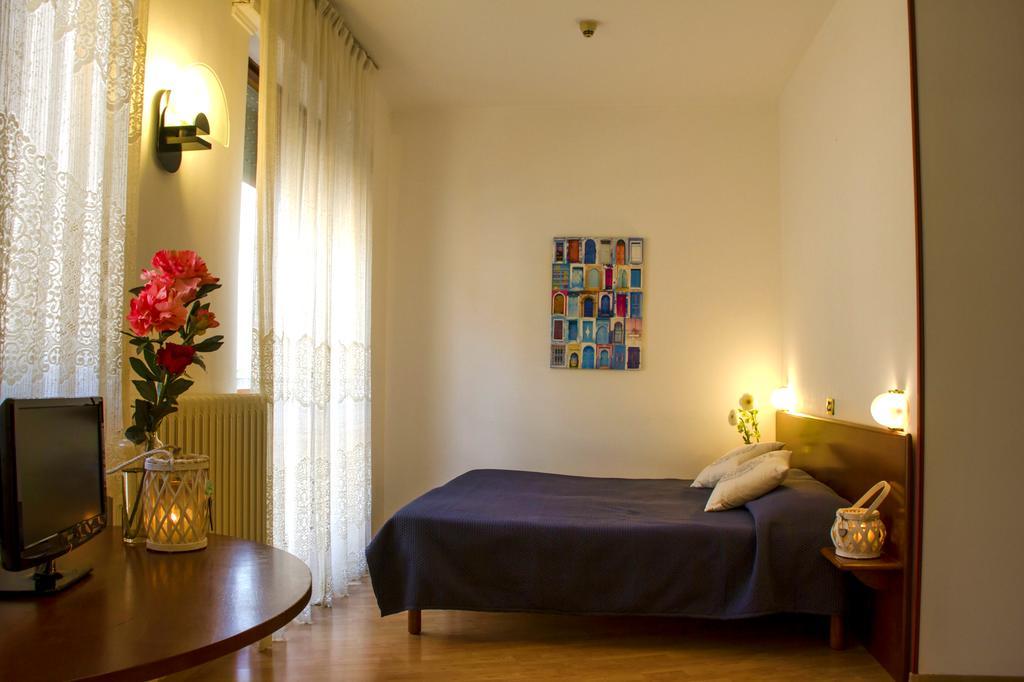 Hotel Domus Alessandria